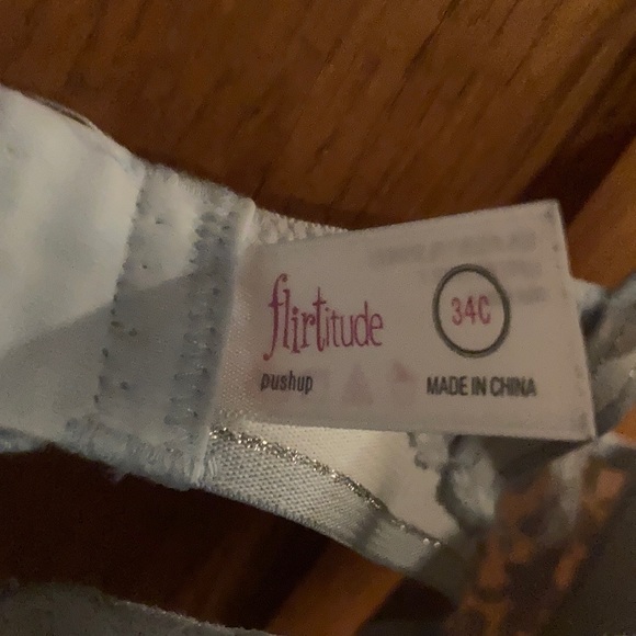 Push up bra - Picture 2 of 2